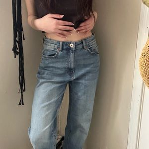 NWT!! H&M Comfort Stretch High-Waist Straight Leg Jeans || Size: 8